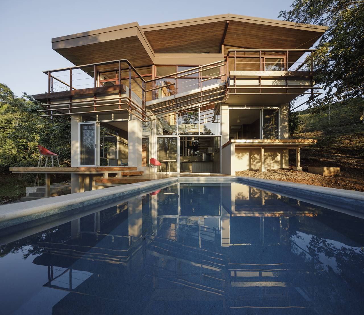 CASA BALCONES 001