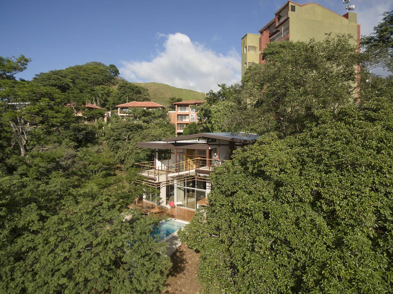 CASA BALCONES 002