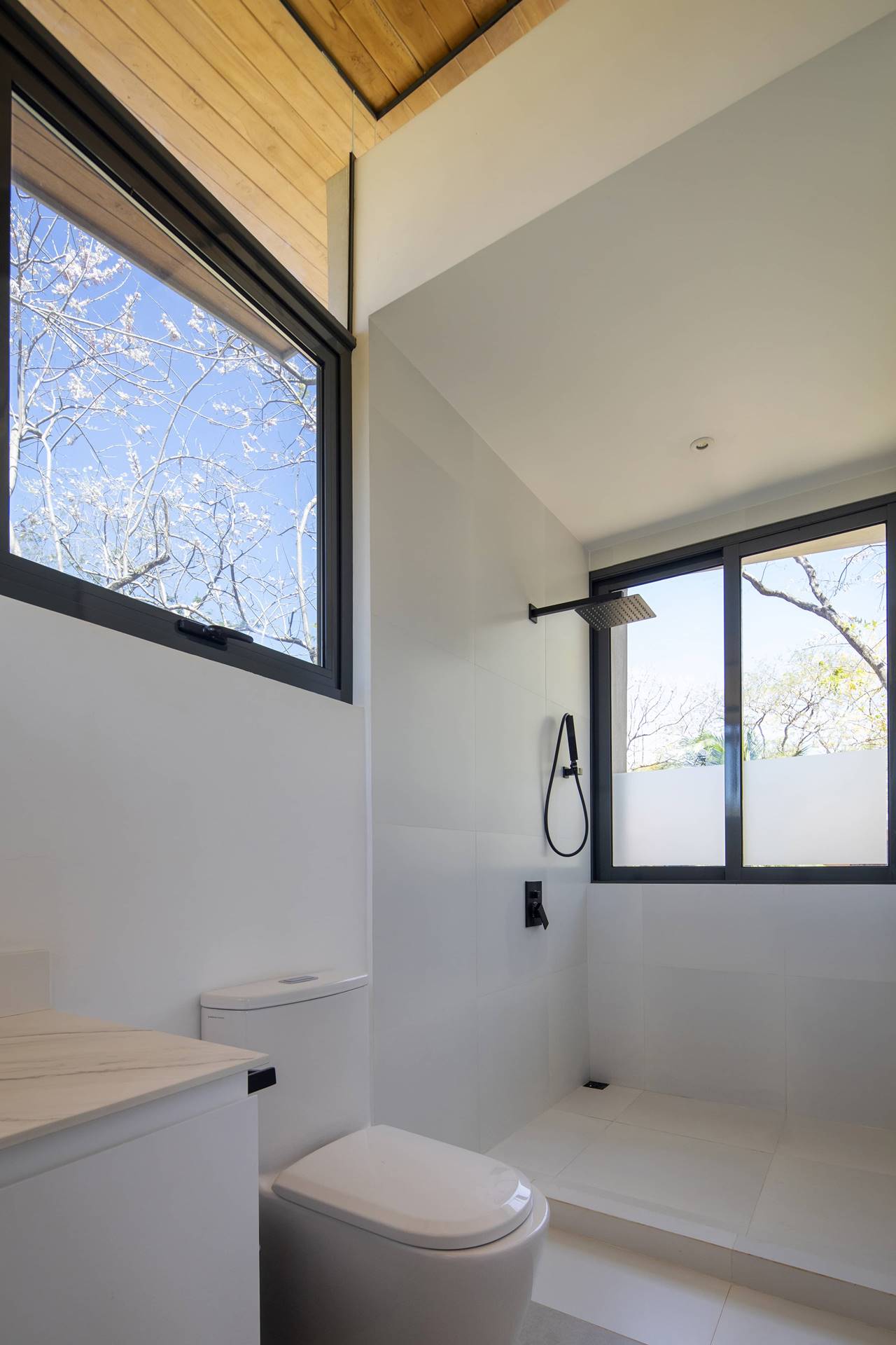 GARDEN HOUSE 016
