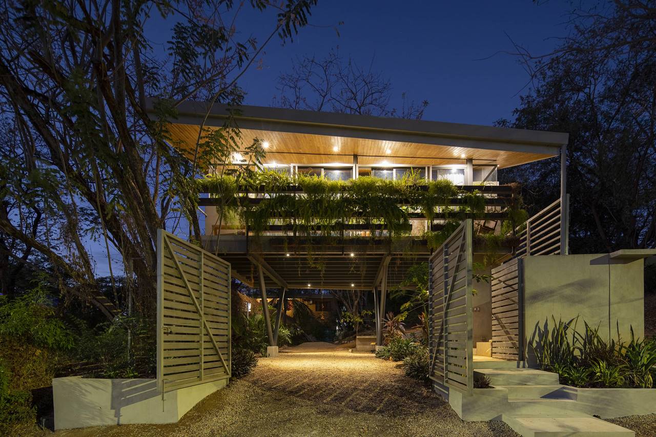 GARDEN HOUSE 035