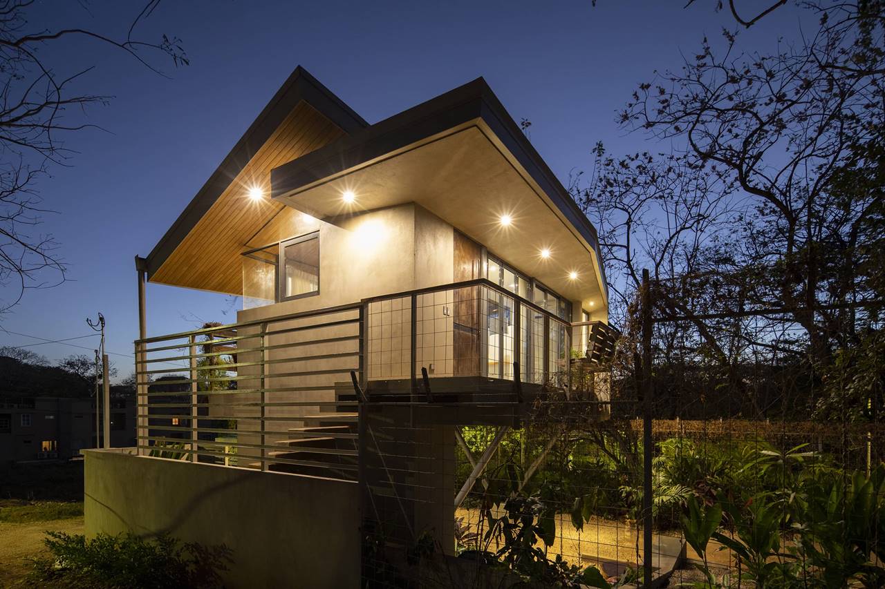 GARDEN HOUSE 036