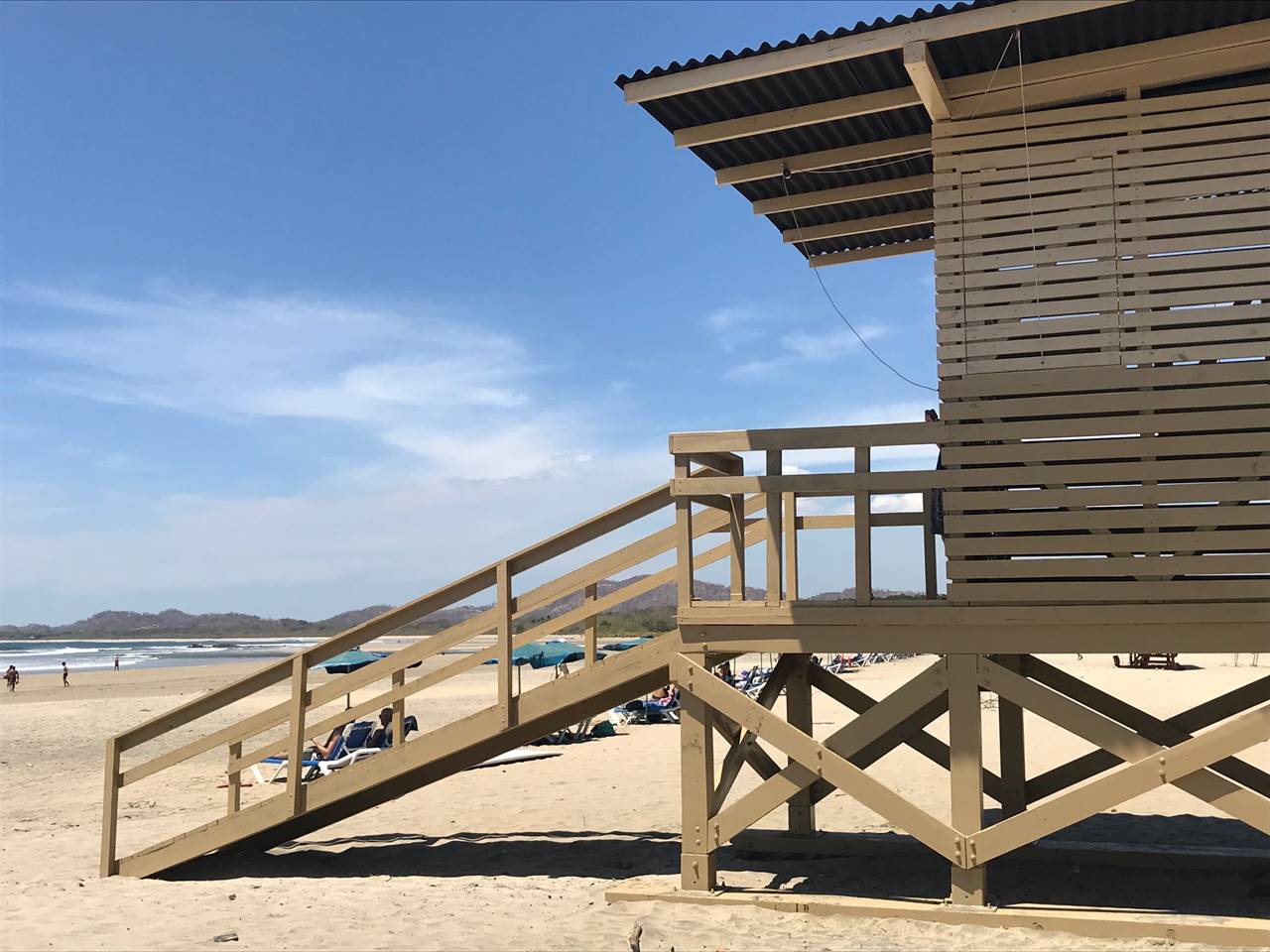 TAMARINDO LIFEGUARD TOWER 006 ( PORTADA )