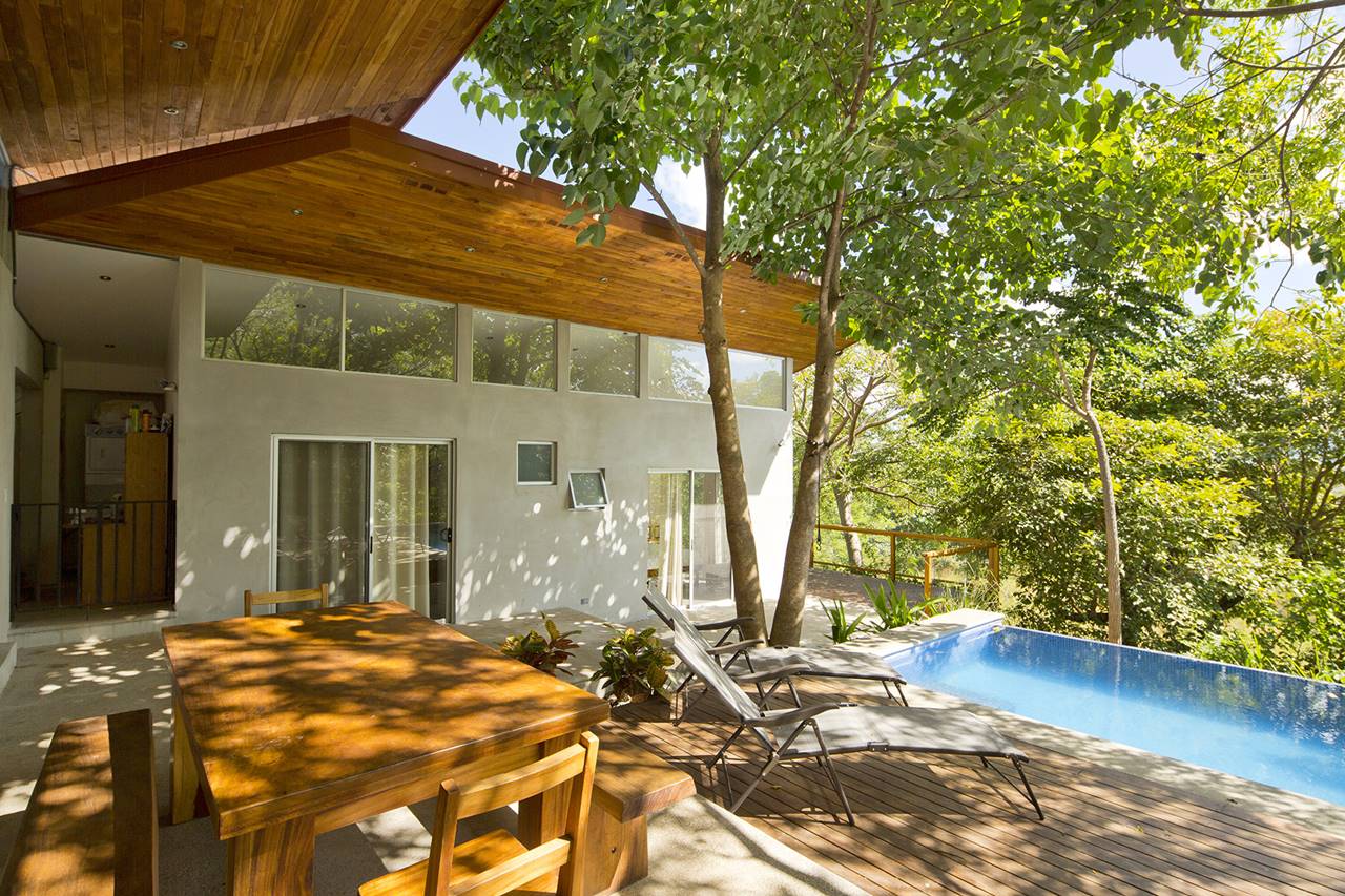 URBAN BEACH HOUSE 002