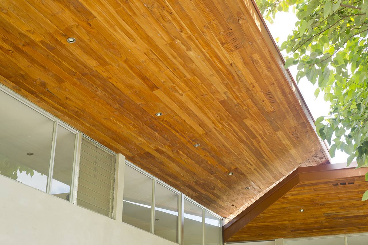 URBAN BEACH HOUSE 006